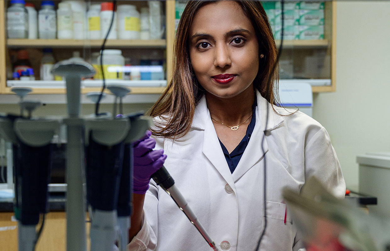 Lakmini Premadasa in the lab